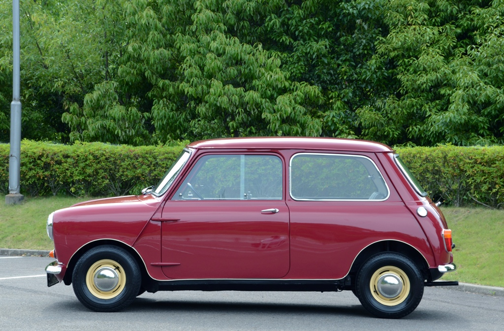 Zone 9 - Morris Mini-Minor (U.K., 1959)