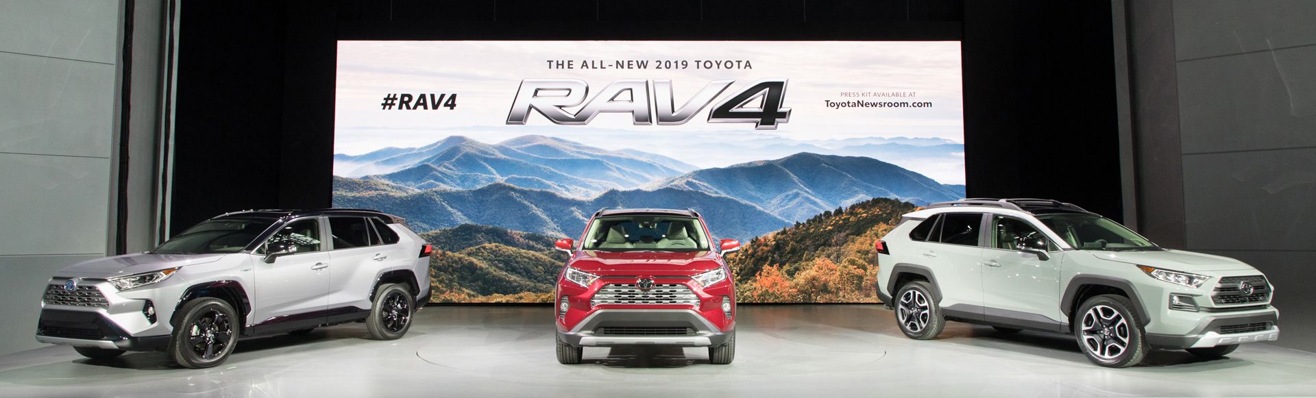 All-New 2019 Toyota RAV4 Serves Up a Breakthrough Debut at New York International Auto Show